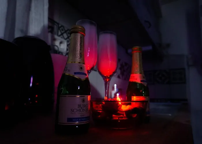 Cozy Old Center - Cal3 *