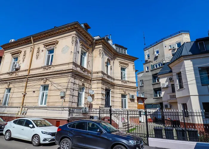 Cozy Old Center - Cal3 *