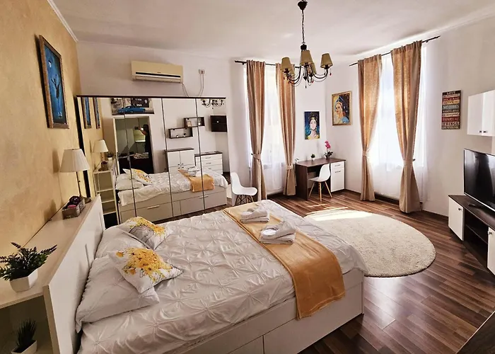 Апартаменти Cozy Old Center - Cal3