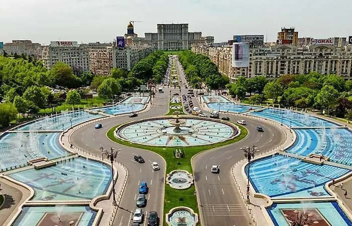 Cozy Old Center - Cal3